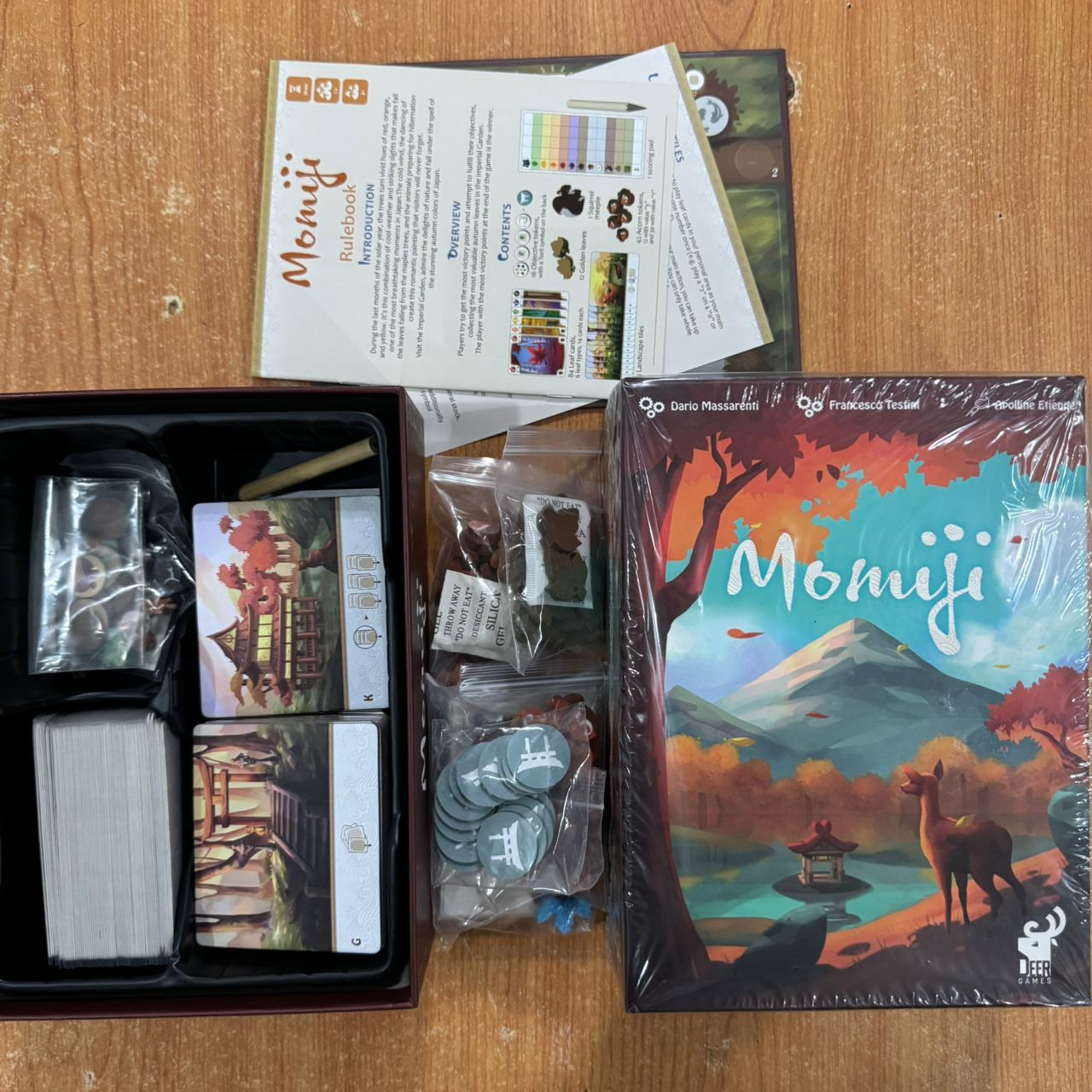 Momiji Deluxe KS Edition content